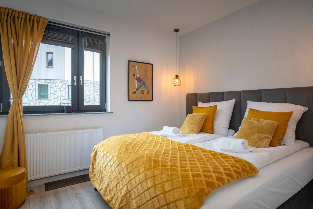 Rentplanet - Apartamenty Schroniskowa Szklarska Poręba Exteriör bild